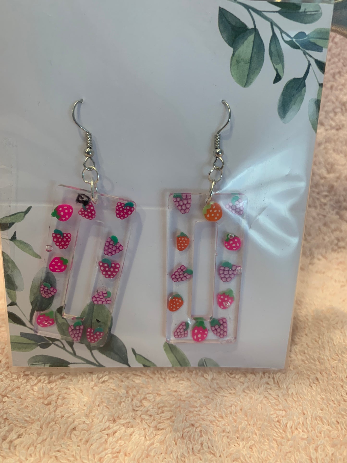 Rectangles Berries earrings