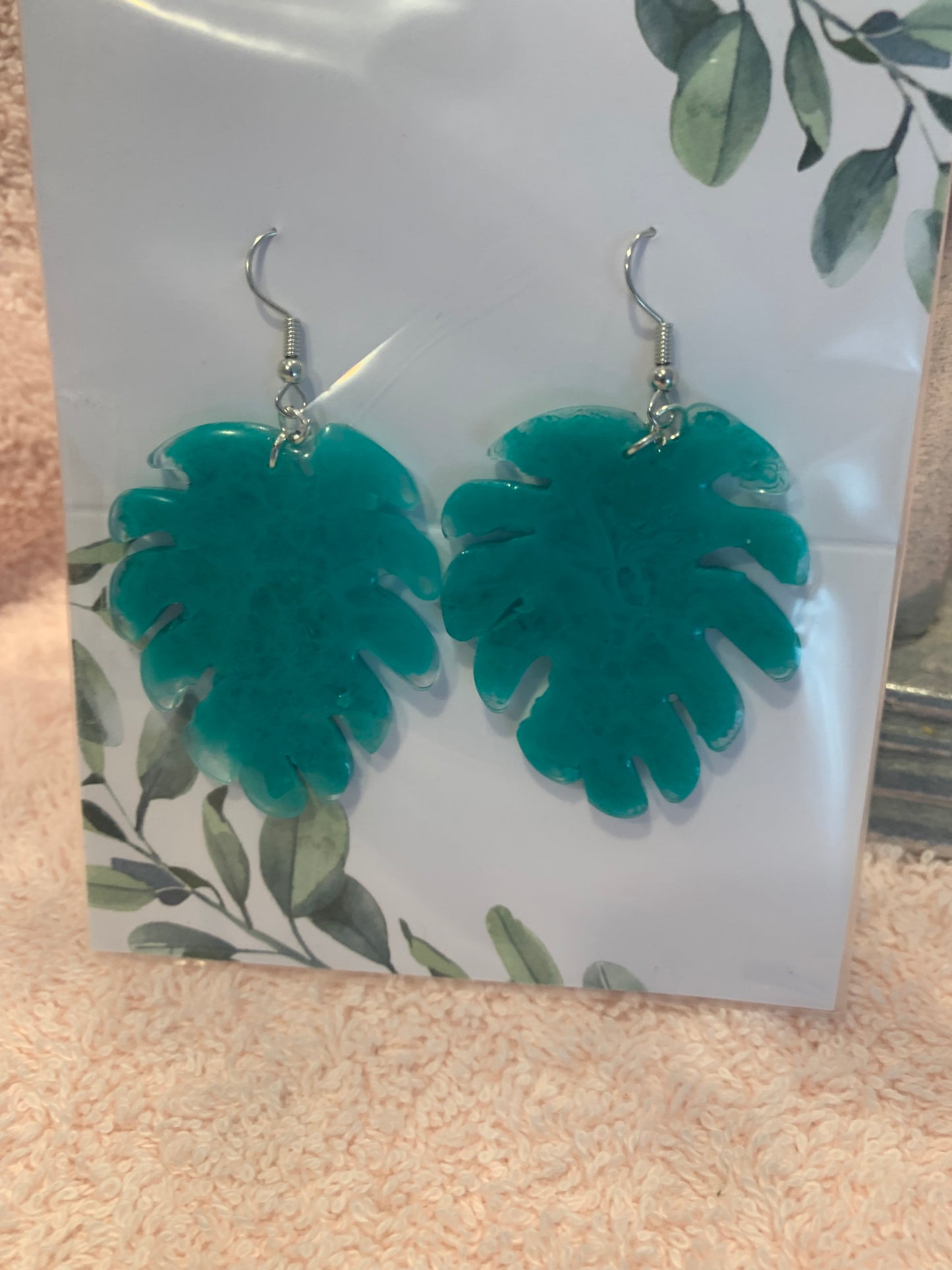 Monstera Green magic' earrings