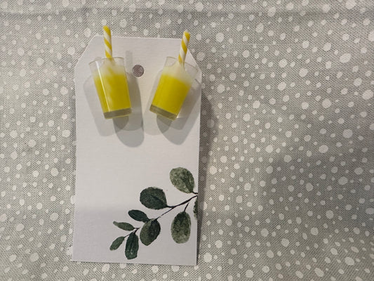 Amazing drink earrings “Banana Milkshake”